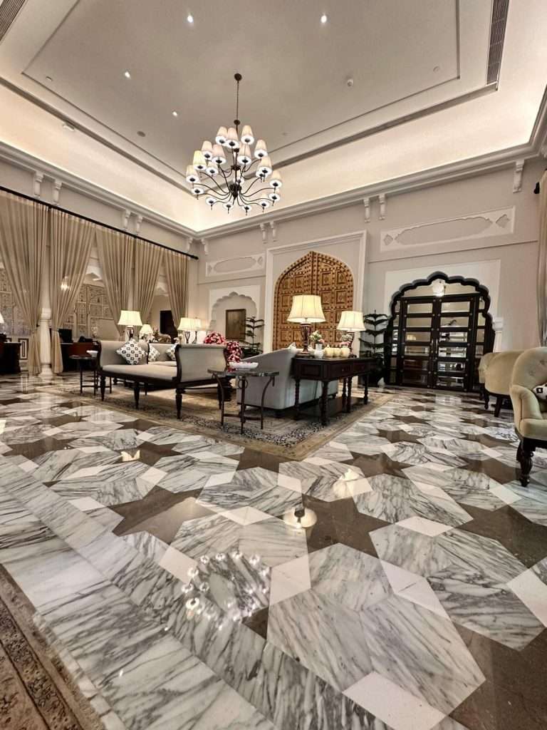 cc0 marble lobby ornate